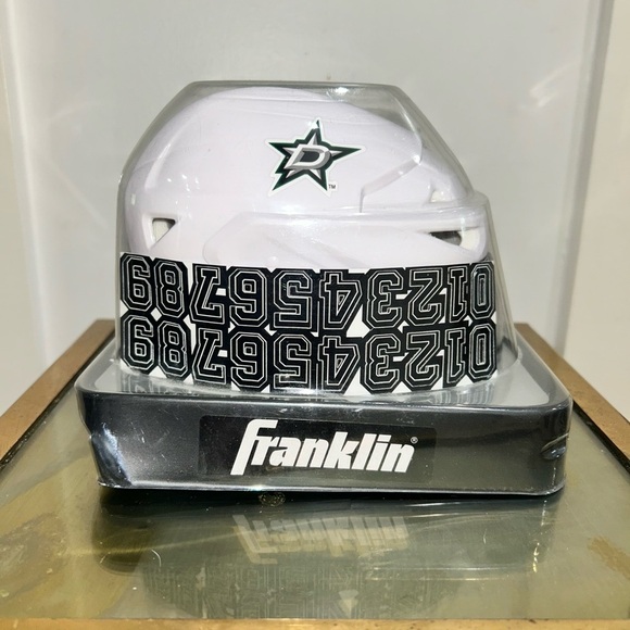 Jamie Benn Signed Dallas Stars Hockey Mini Helmet - Picture 4 of 8